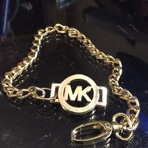 Michael Kors choker